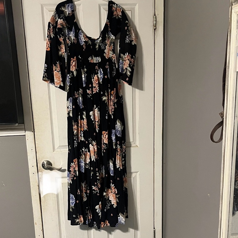Torrid Black Floral Long Sleeve Dressed